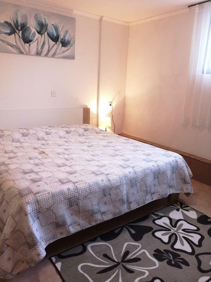 Franko Apartmani زامبراتيجا المظهر الخارجي الصورة